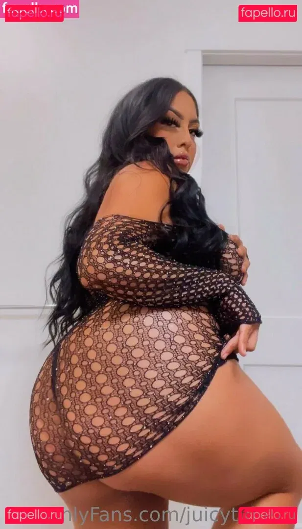 juicytube22 Onlyfans Photo Gallery 