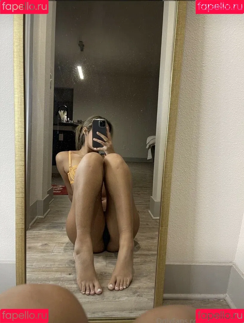 xobreebby Onlyfans Photo Gallery 