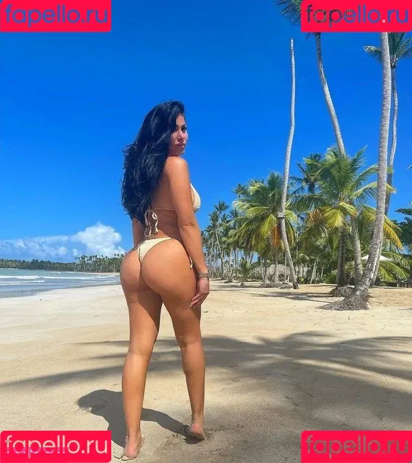 Telerealite Onlyfans Photo Gallery 