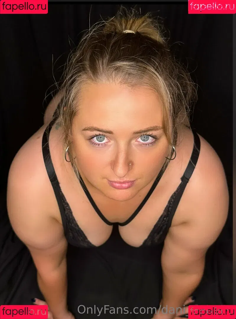 dani_dabello Onlyfans Photo Gallery 