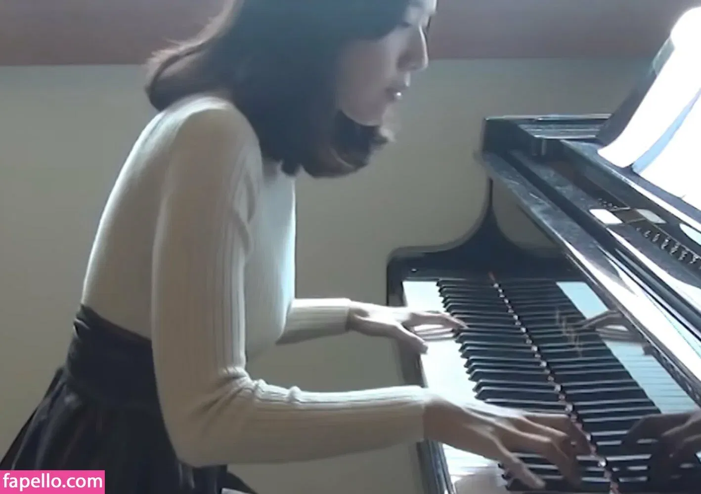 Pan Piano Onlyfans Photo Gallery 