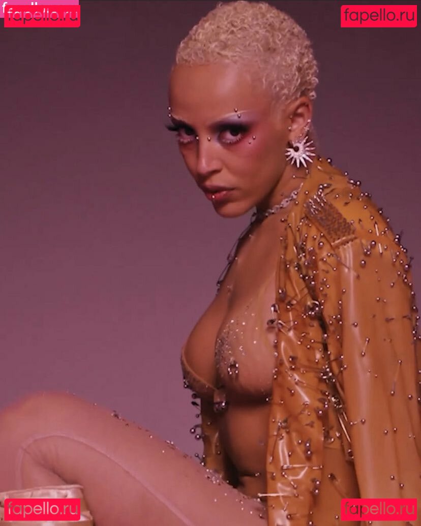 Doja Cat Nude Onlyfans Photo 42