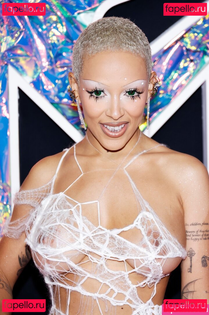 Doja Cat Nude Onlyfans Photo 15
