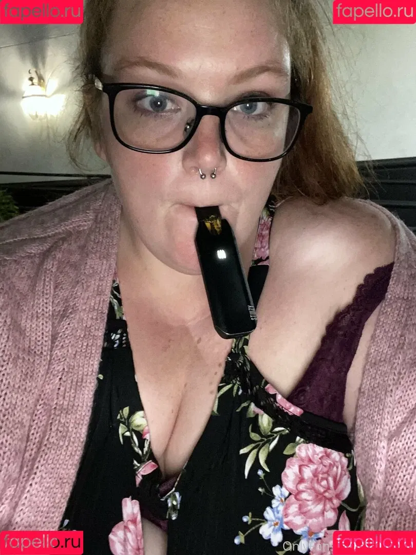 slutkunt Onlyfans Photo Gallery 