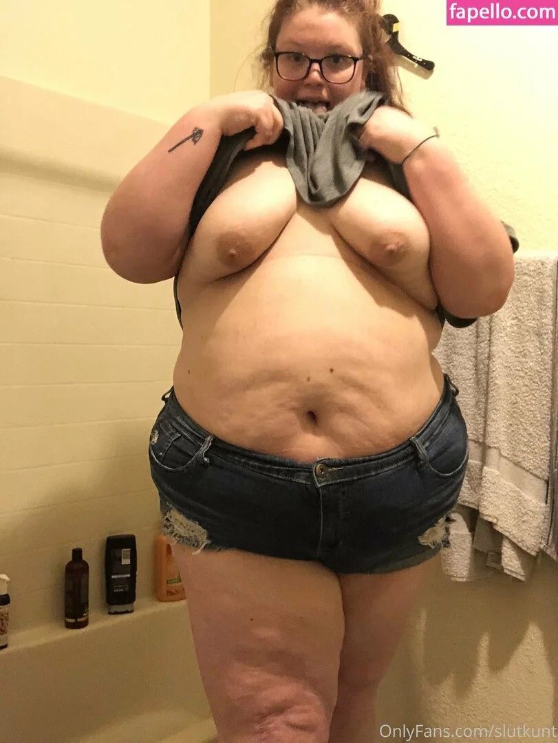 slutkunt Onlyfans Photo Gallery 