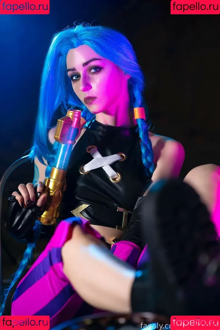 Axilirator Onlyfans Photo Gallery 