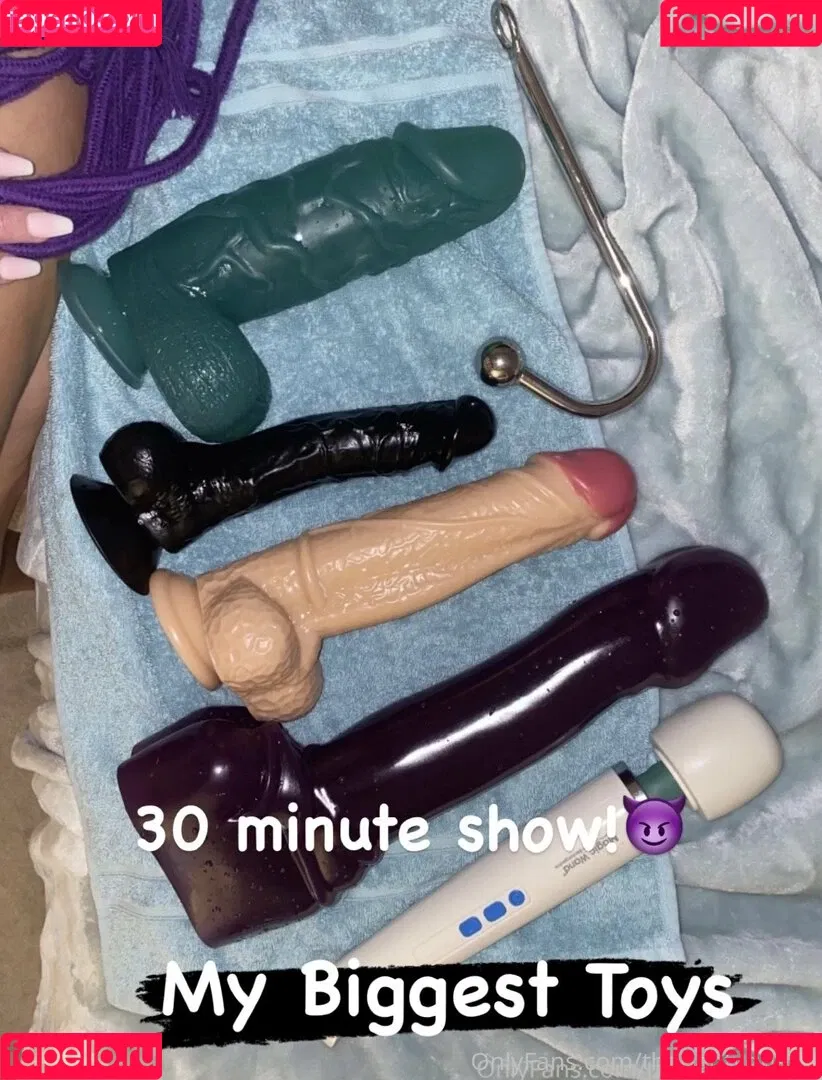 thepantyqueen Onlyfans Photo Gallery 