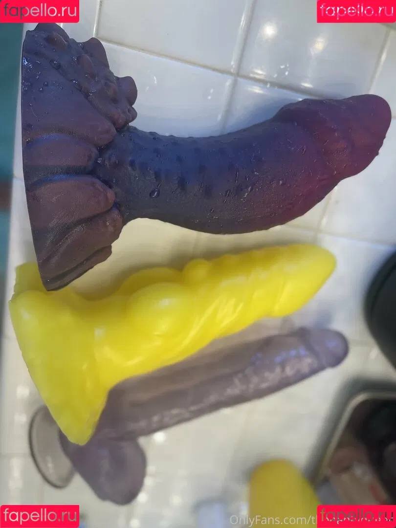 thepantyqueen Onlyfans Photo Gallery 