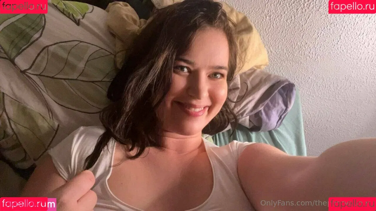thepantyqueen Onlyfans Photo Gallery 