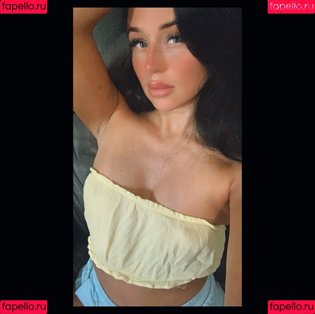 Doom LuckyGirl Onlyfans Photo Gallery 