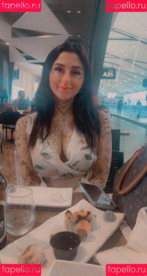 Doom LuckyGirl Onlyfans Photo Gallery 