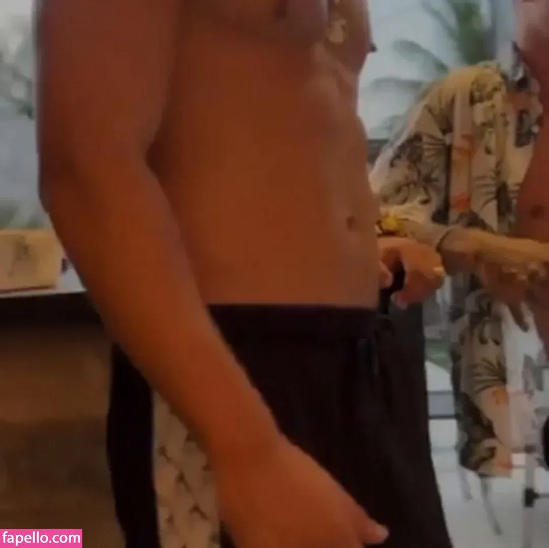 Yaasantana Onlyfans Photo Gallery 