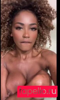 Yaasantana Nude Onlyfans Photo 32