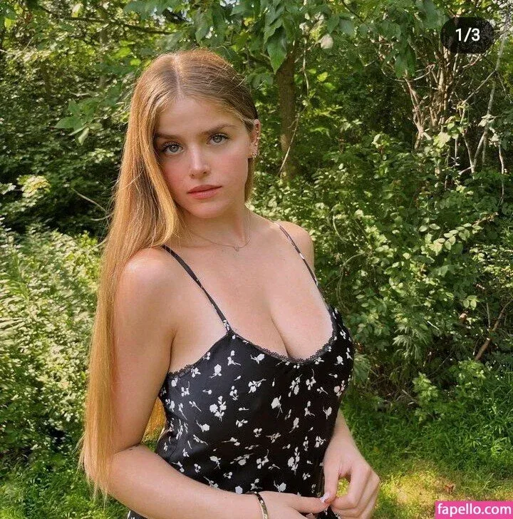 Gabriella Couto Onlyfans Photo Gallery 