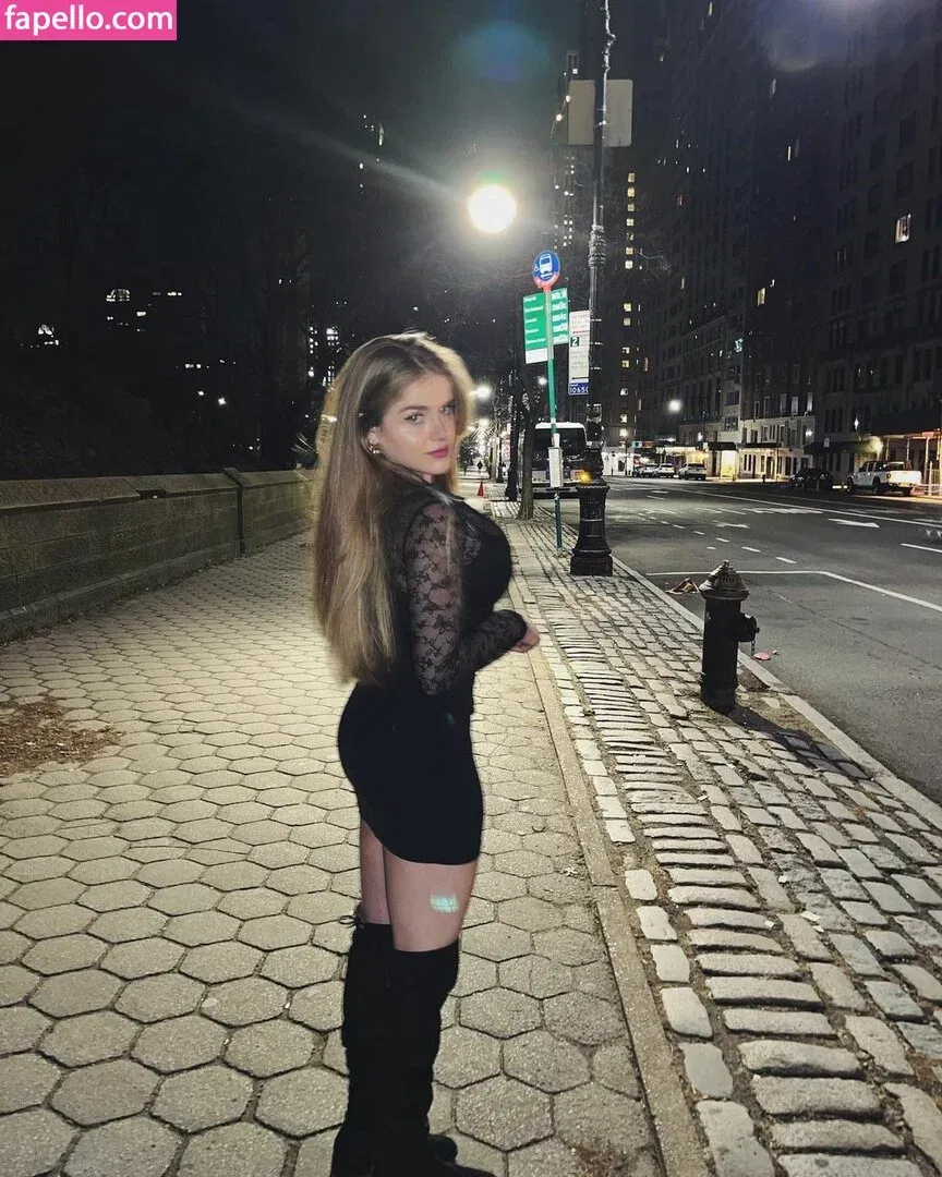 Gabriella Couto Onlyfans Photo Gallery 