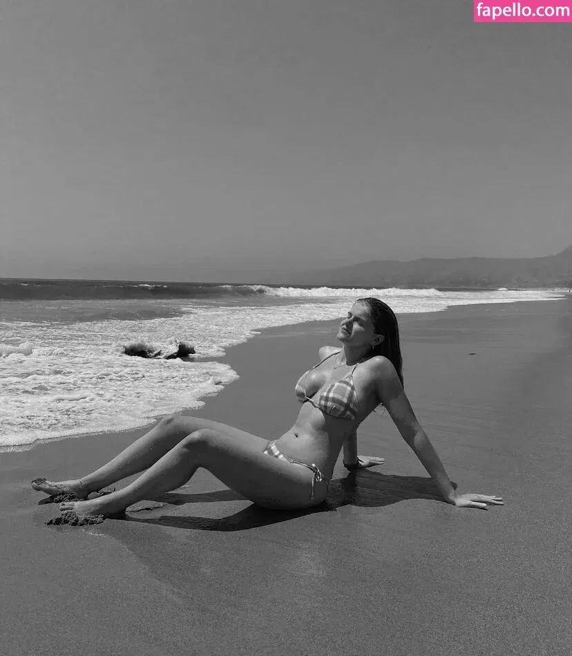 Gabriella Couto Onlyfans Photo Gallery 