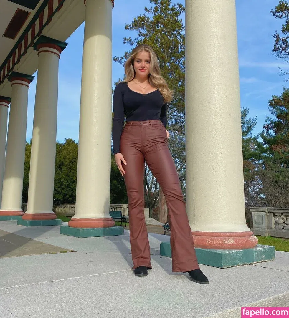 Gabriella Couto Onlyfans Photo Gallery 