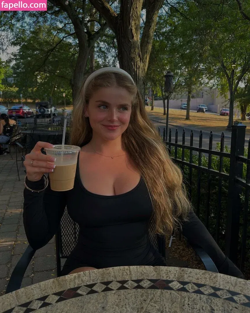 Gabriella Couto Onlyfans Photo Gallery 