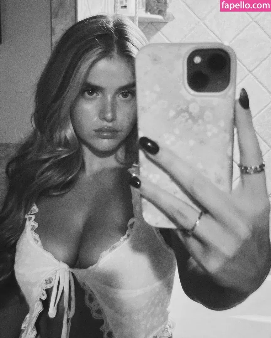 Gabriella Couto Onlyfans Photo Gallery 