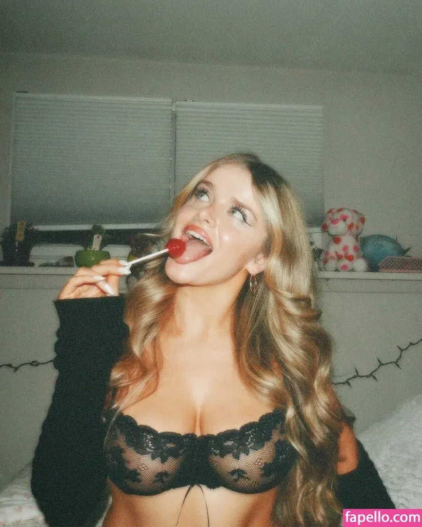 Gabriella Couto Onlyfans Photo Gallery 