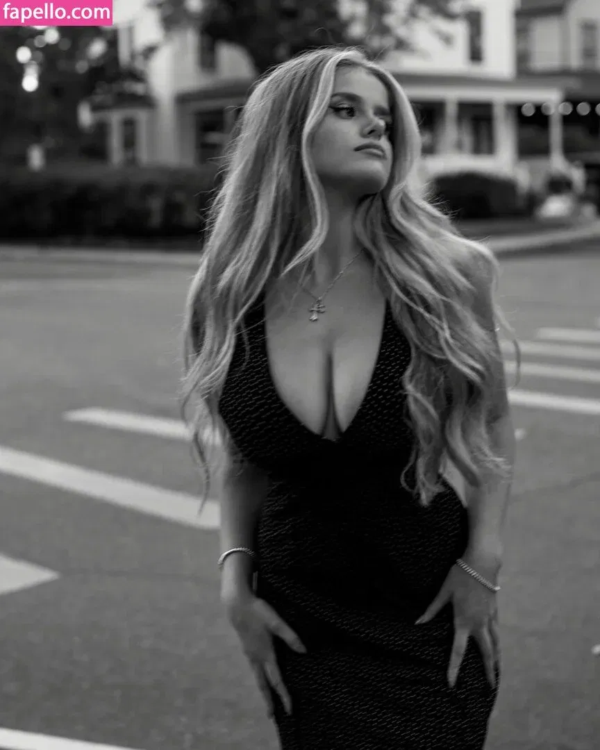 Gabriella Couto Onlyfans Photo Gallery 