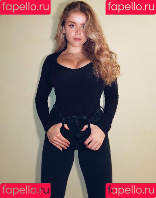 Gabriella Couto Onlyfans Photo Gallery 