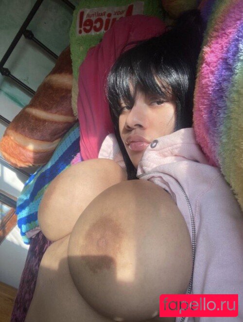 gaialoveheart Nude Onlyfans Photo 4