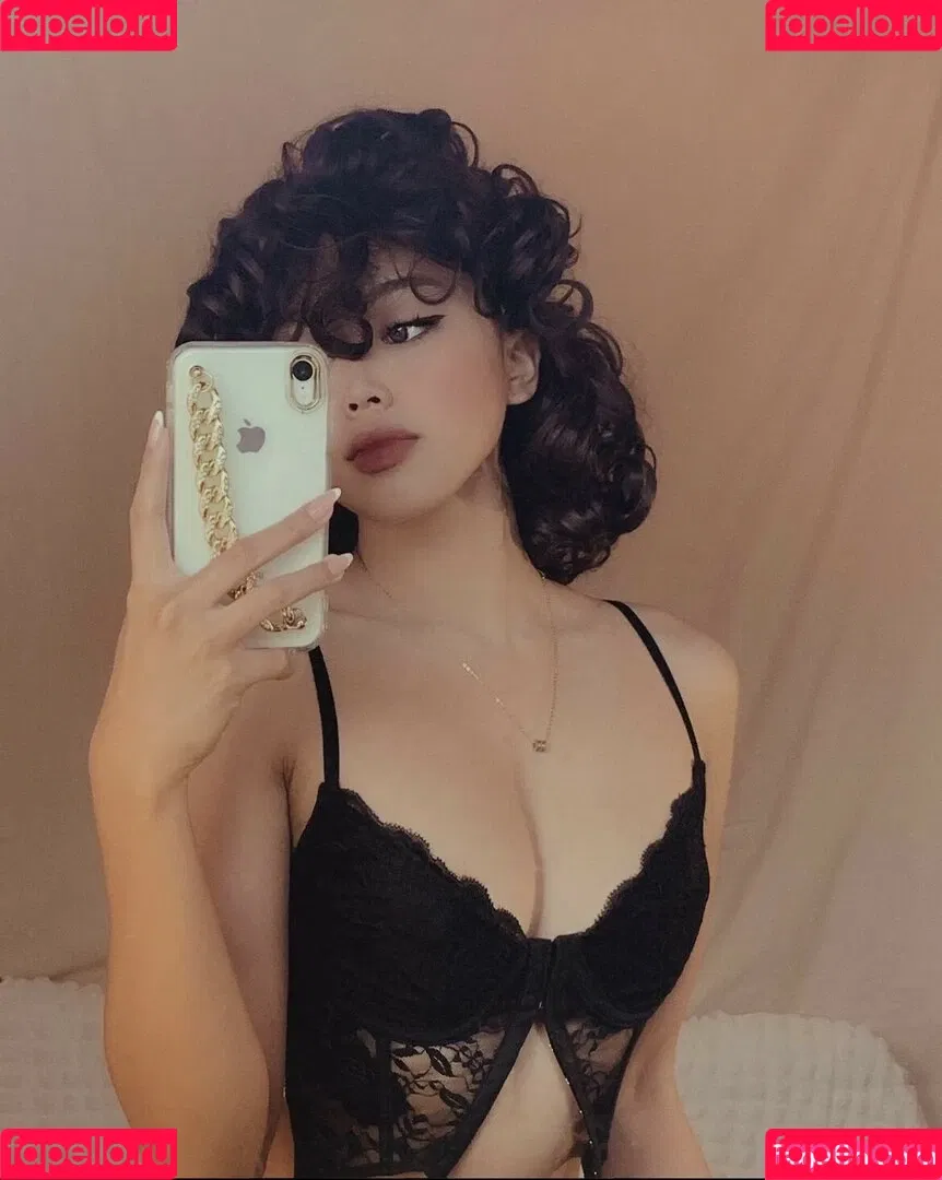 Pheeeebbbbss Onlyfans Photo Gallery 
