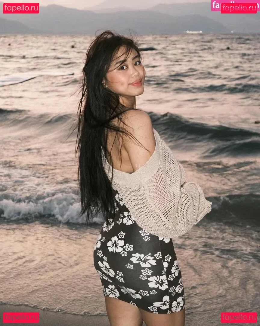 Pheeeebbbbss Onlyfans Photo Gallery 