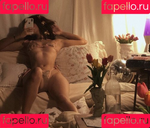 Pheeeebbbbss Onlyfans Photo Gallery 