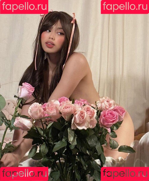 Pheeeebbbbss Onlyfans Photo Gallery 