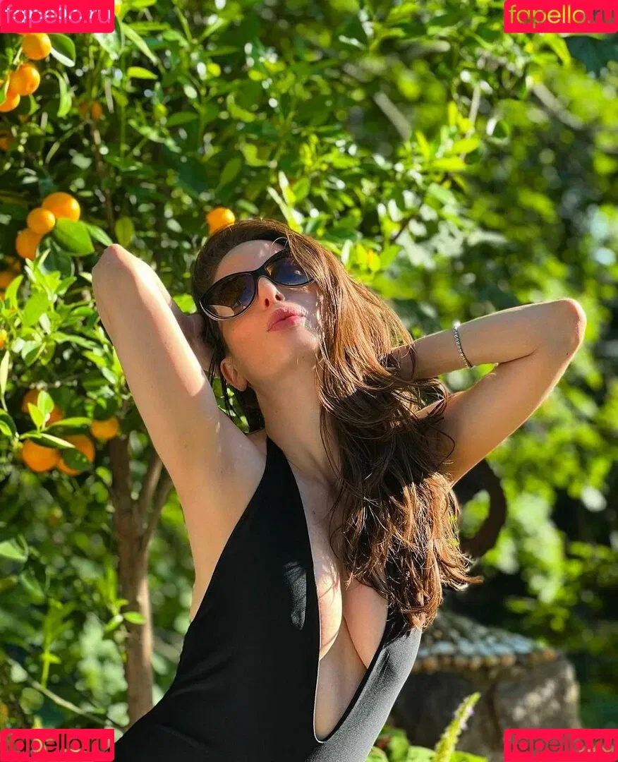 Nadine Velazquez Onlyfans Photo Gallery 