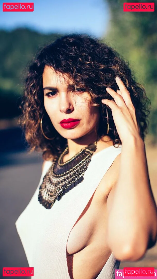 Nadine Velazquez Onlyfans Photo Gallery 