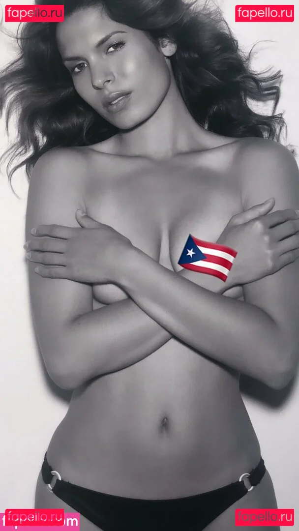 Nadine Velazquez Onlyfans Photo Gallery 