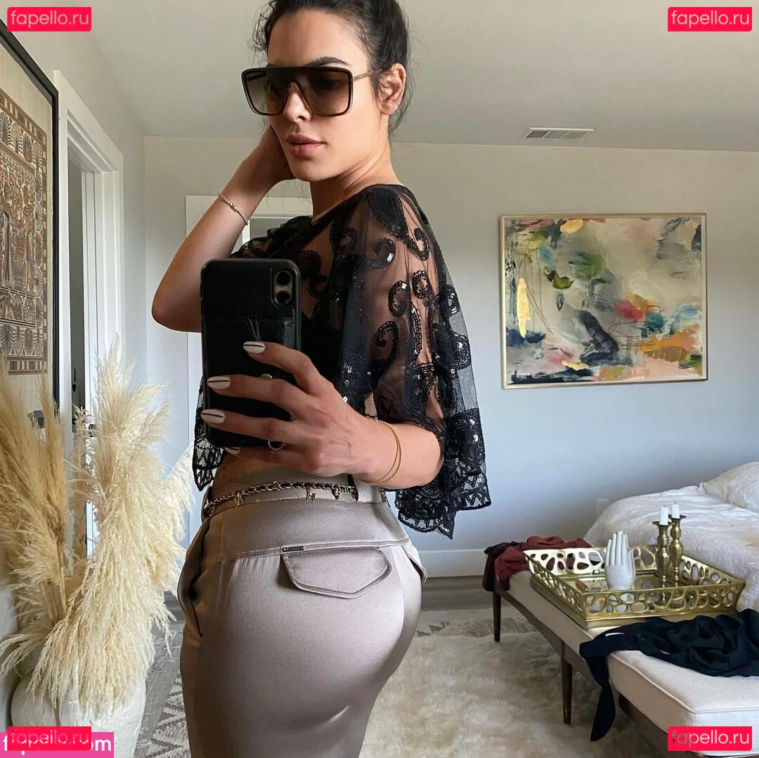 Nadine Velazquez Onlyfans Photo Gallery 