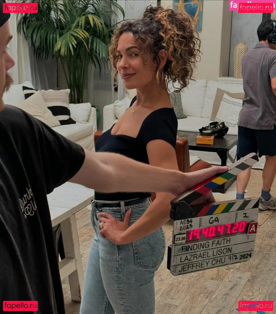 Nadine Velazquez Onlyfans Photo Gallery 