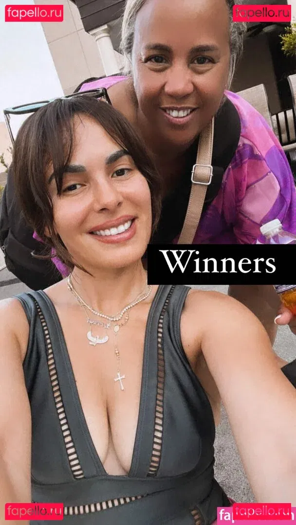 Nadine Velazquez Onlyfans Photo Gallery 