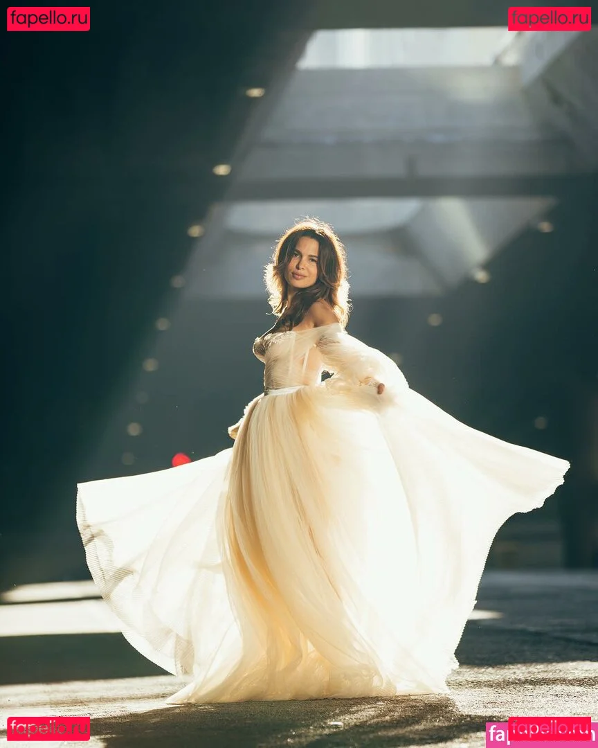 Nadine Velazquez Onlyfans Photo Gallery 