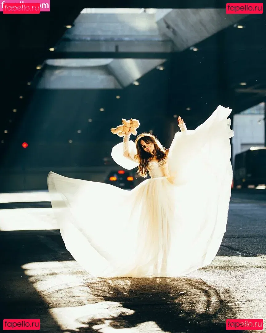 Nadine Velazquez Onlyfans Photo Gallery 