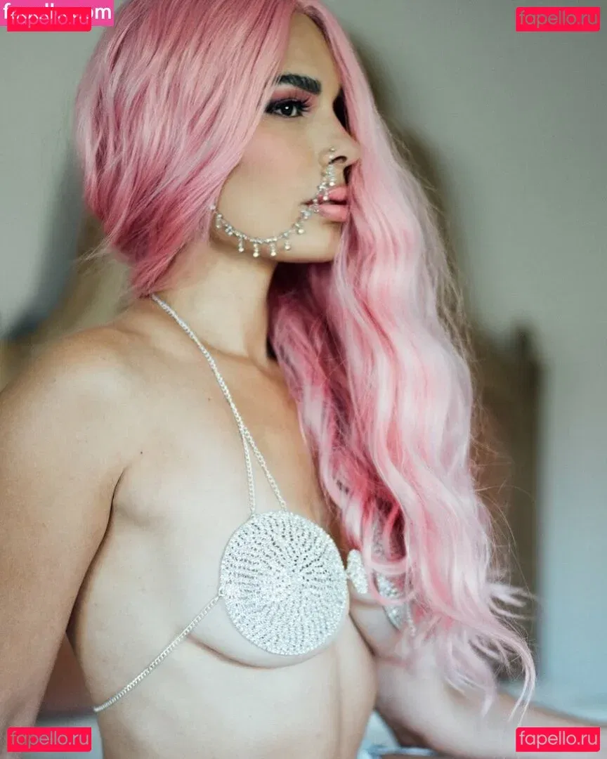 Nadine Velazquez Onlyfans Photo Gallery 