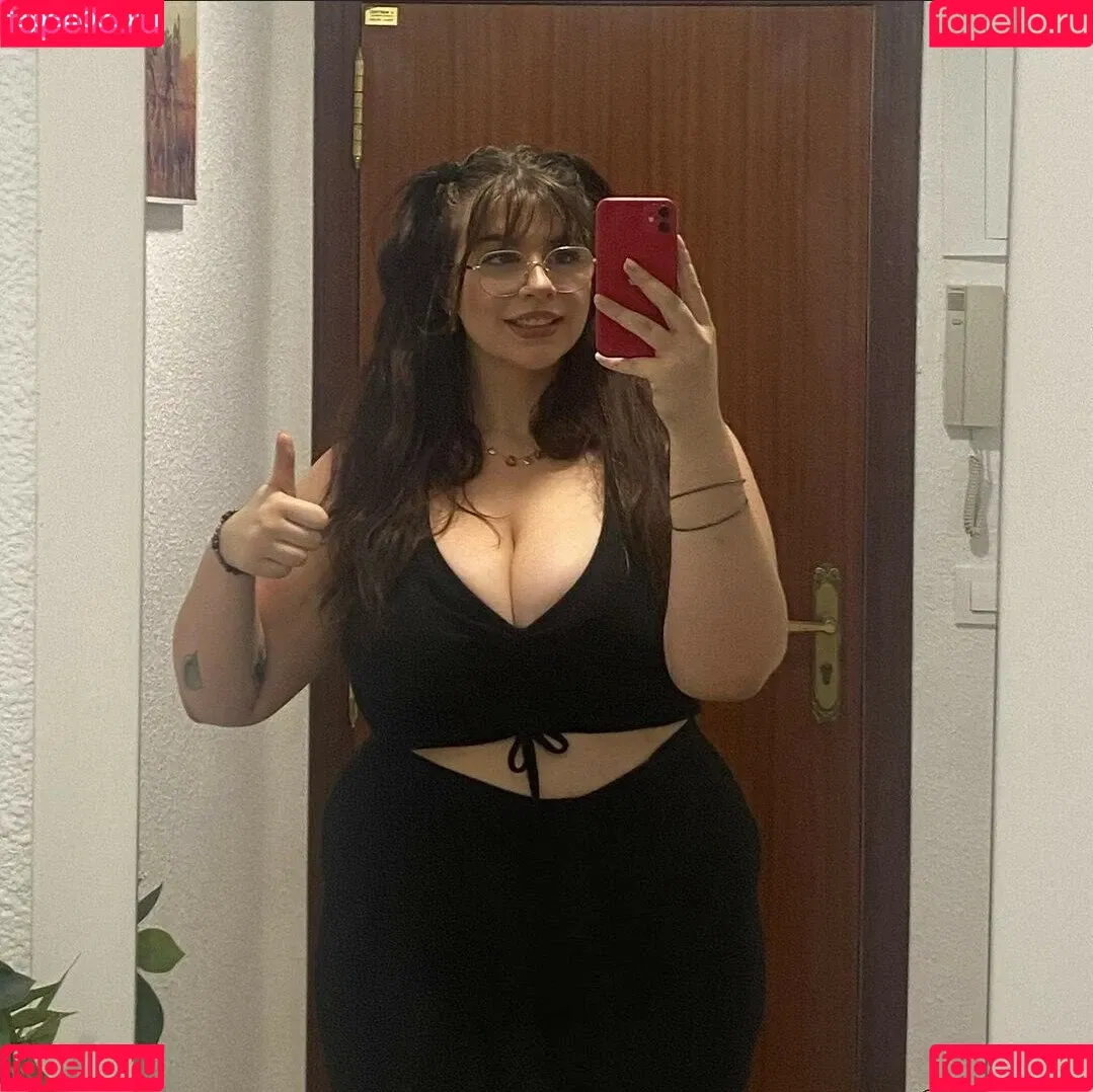 ladletsunade Onlyfans Photo Gallery 