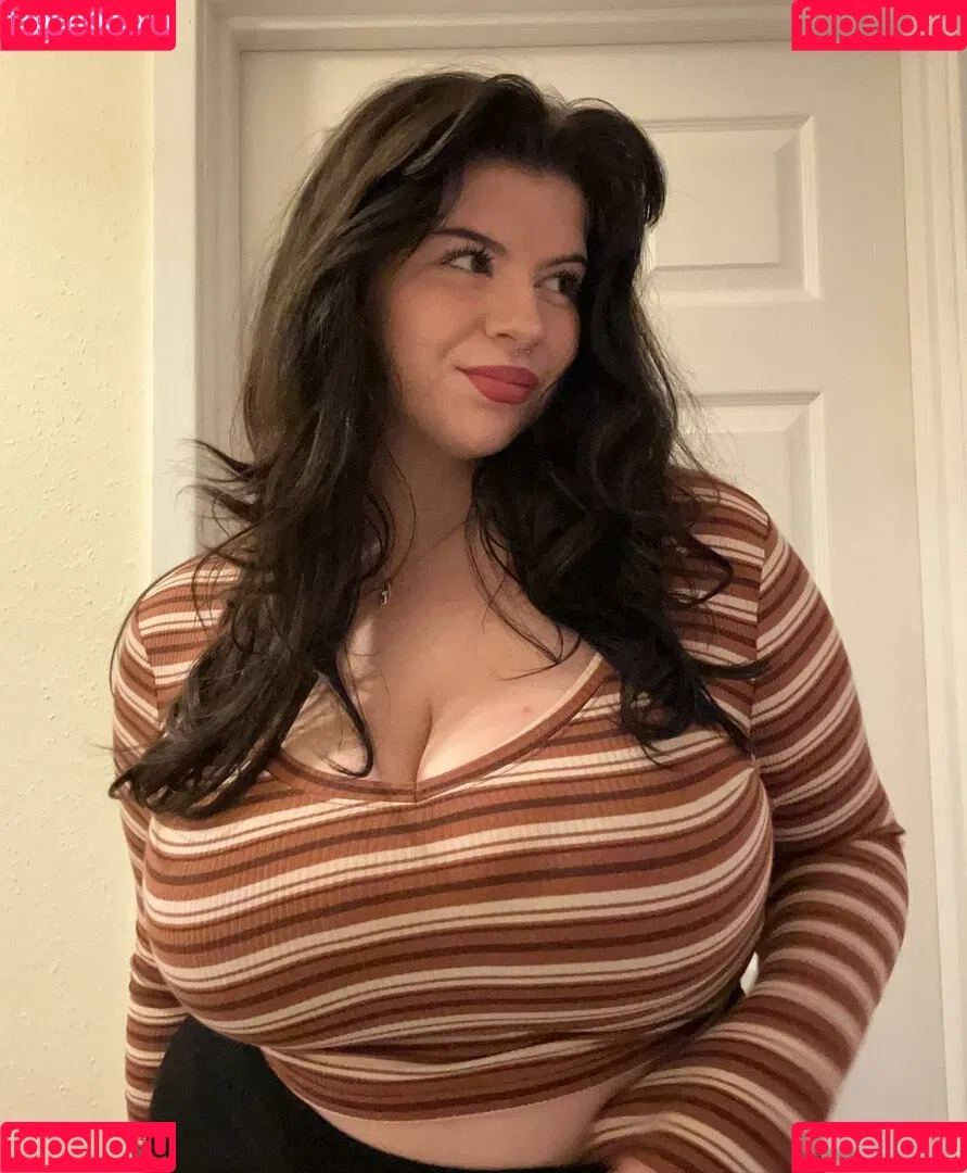 ladletsunade Onlyfans Photo Gallery 