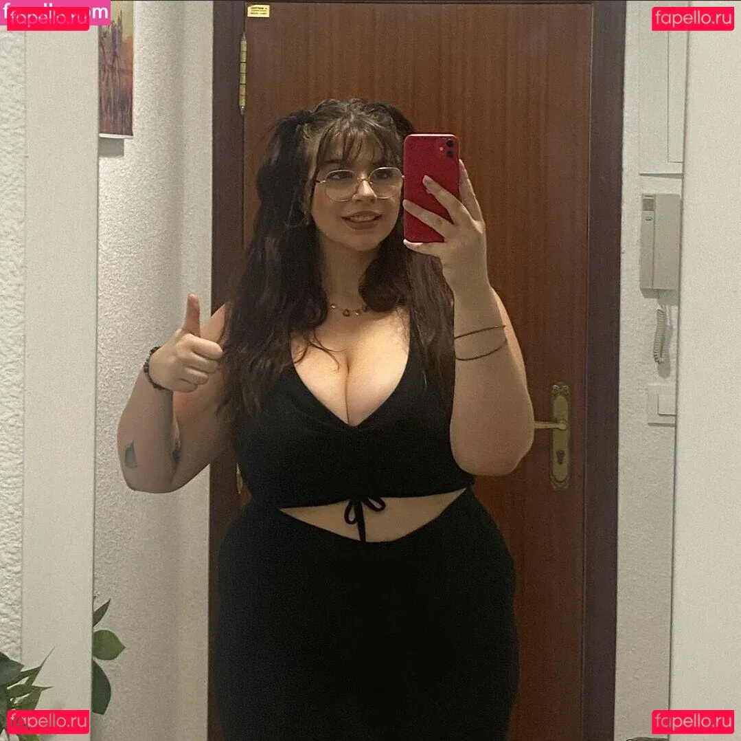 ladletsunade Onlyfans Photo Gallery 