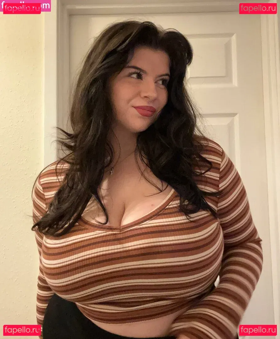 ladletsunade Onlyfans Photo Gallery 