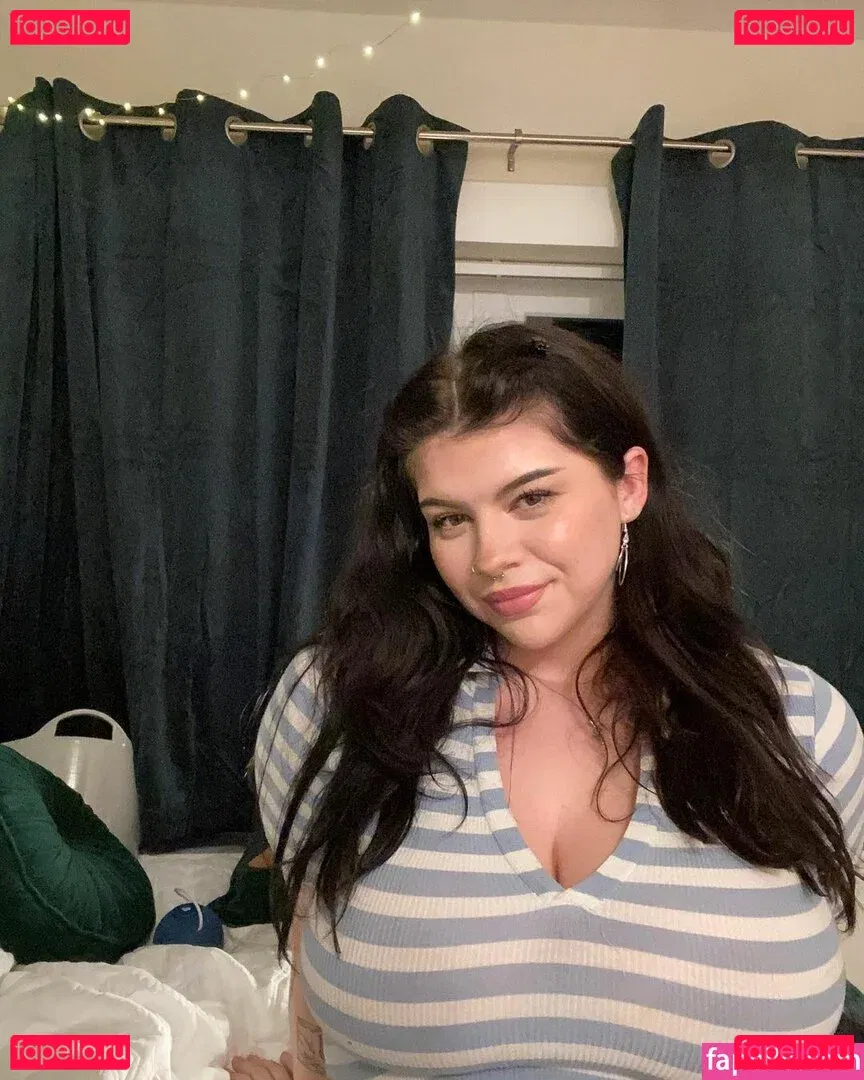 ladletsunade Onlyfans Photo Gallery 