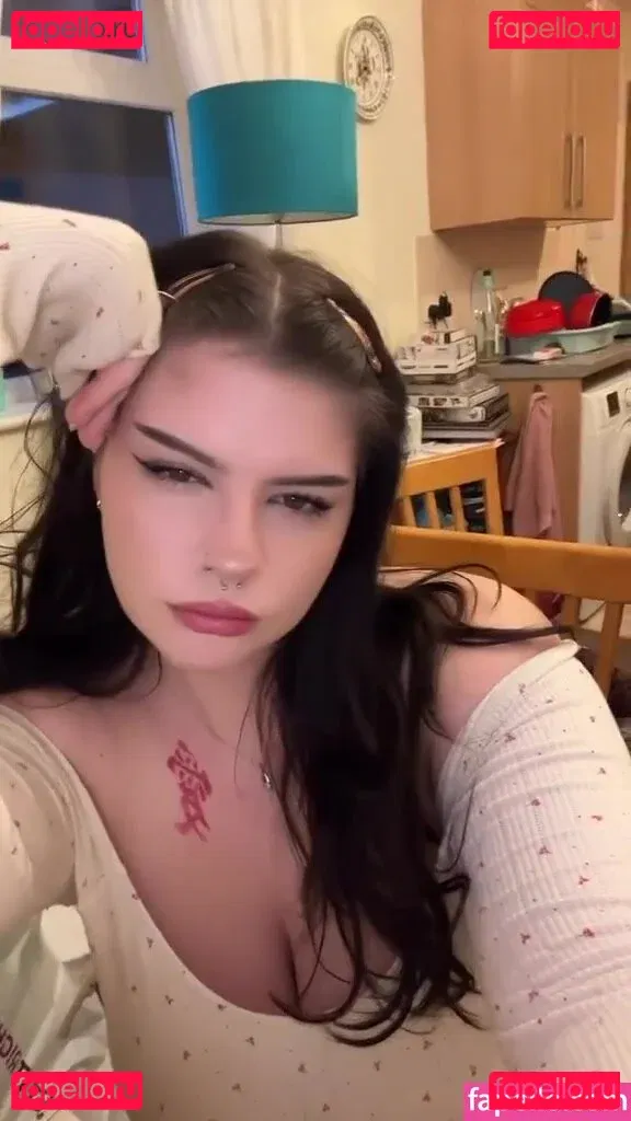 ladletsunade Onlyfans Photo Gallery 