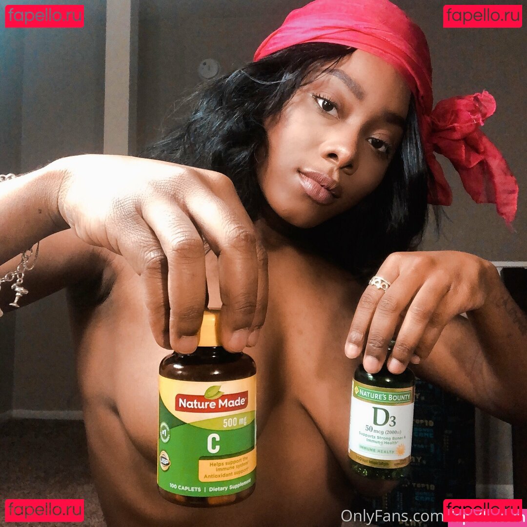 Lea'h Sampson Nude Onlyfans Photo 34