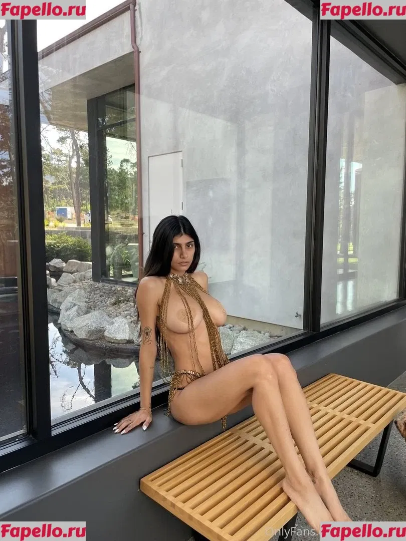 Mia Khalifa Onlyfans Photo Gallery 