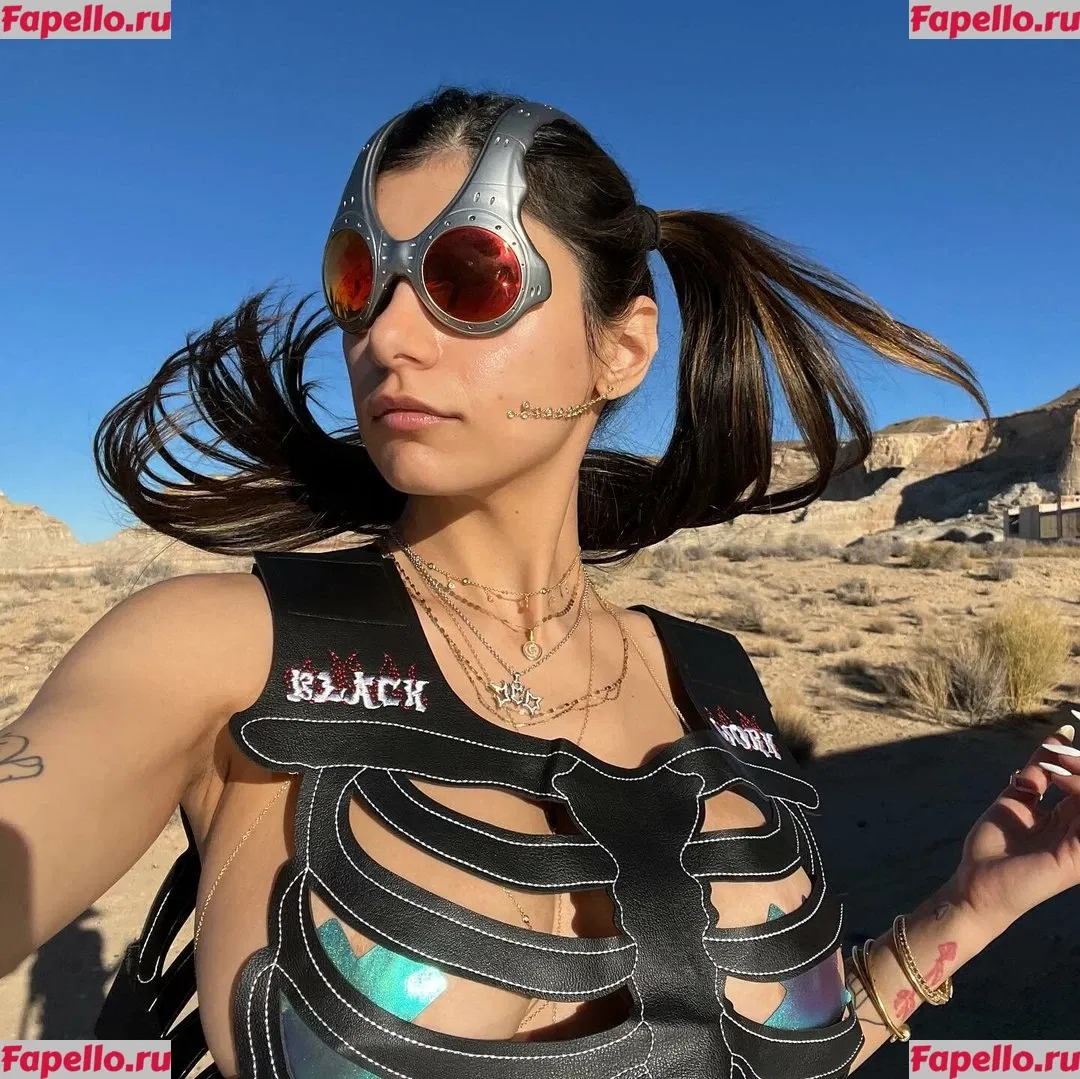 Mia Khalifa Onlyfans Photo Gallery 