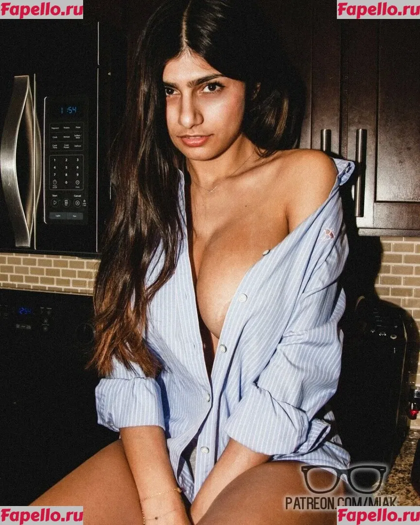 Mia Khalifa Onlyfans Photo Gallery 